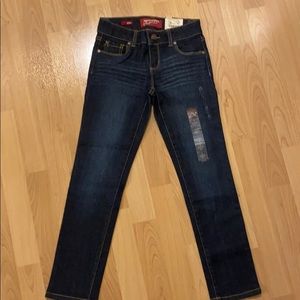 Arizona jean skinny leg